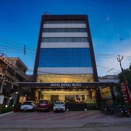 Royal Bliss Hotel Patna  Exterior foto