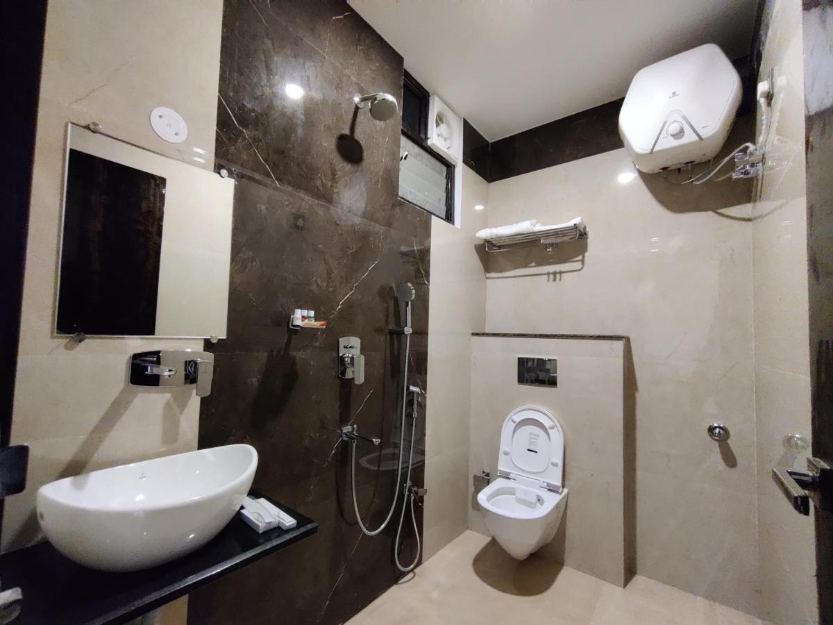 Royal Bliss Hotel Patna  Exterior foto